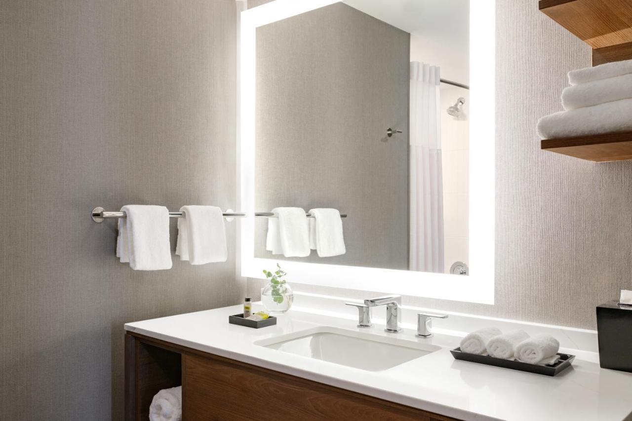 Staybridge Suites Rochester - Mayo Clinic Area By Ihg Ngoại thất bức ảnh