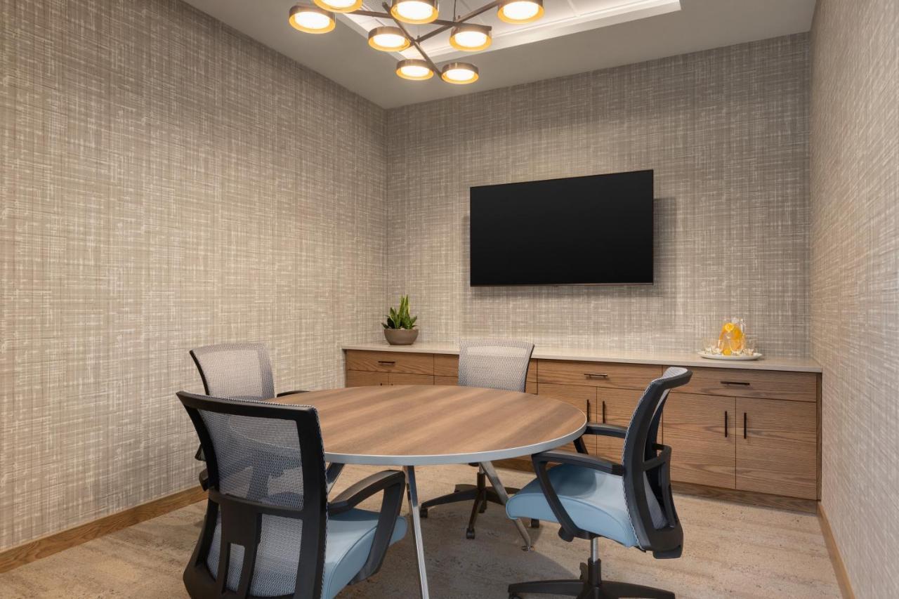 Staybridge Suites Rochester - Mayo Clinic Area By Ihg Ngoại thất bức ảnh
